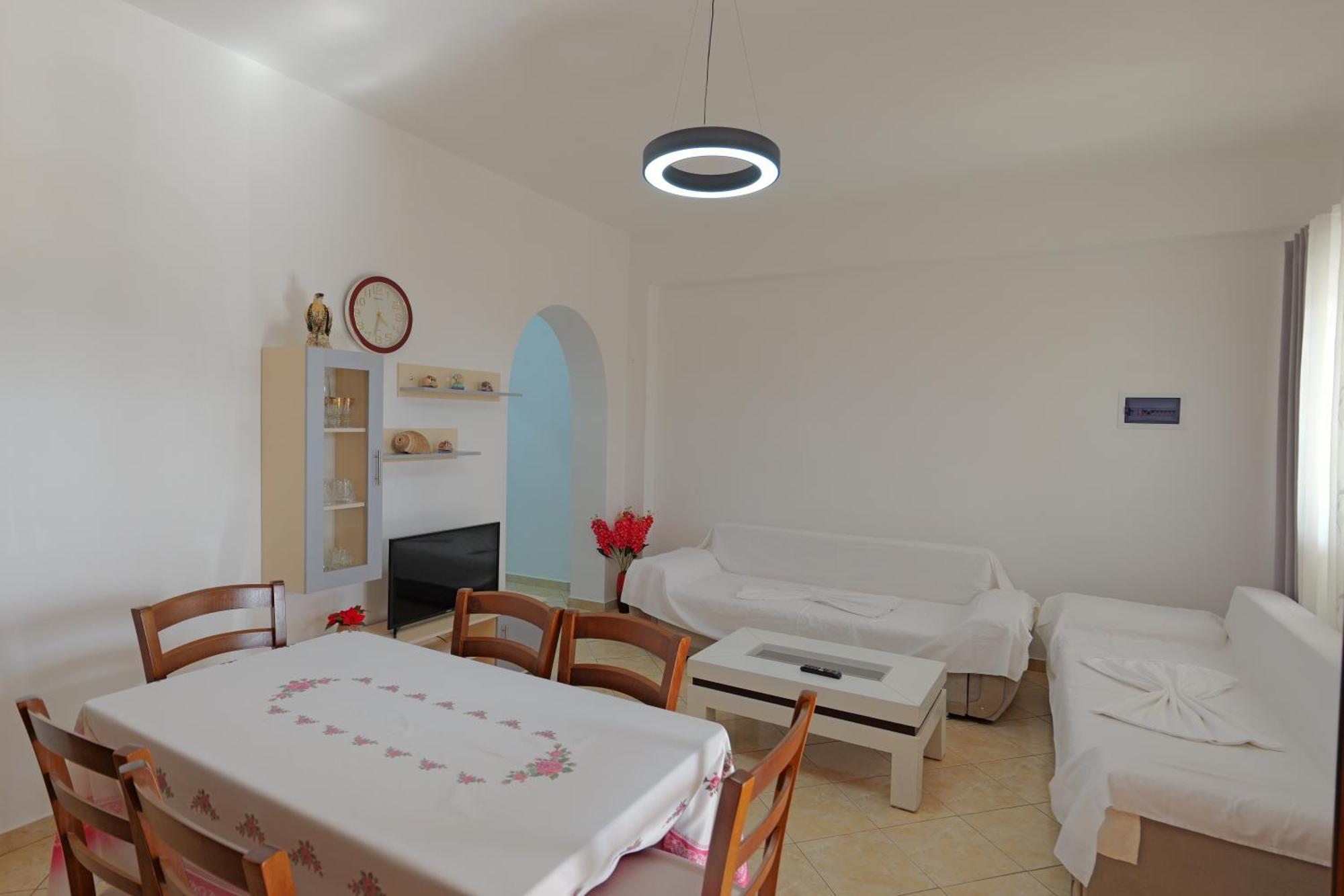 Brahimi Guest House クサミル エクステリア 写真