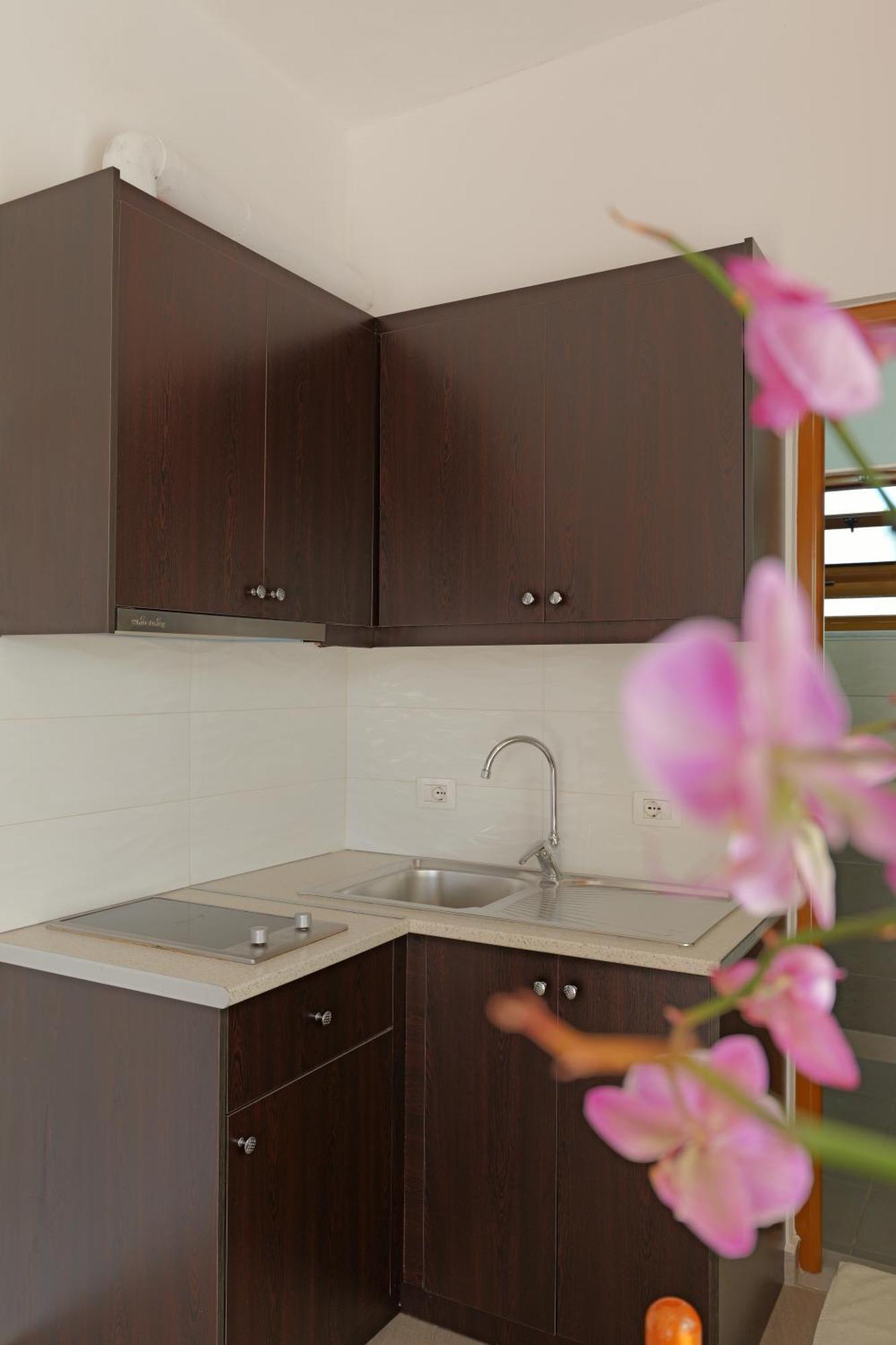 Brahimi Guest House クサミル エクステリア 写真